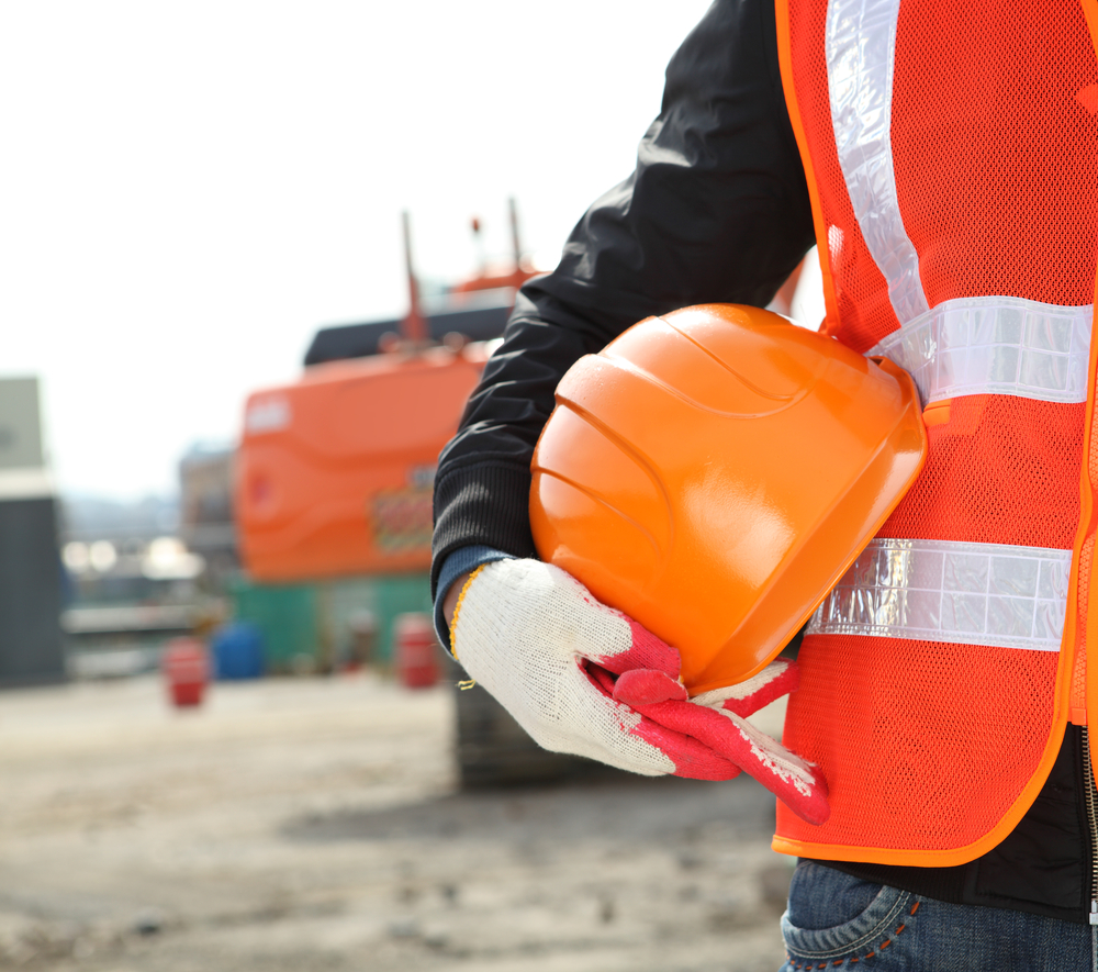 Tại sao phải mặc đồ bảo hộ lao động trong xây dựng