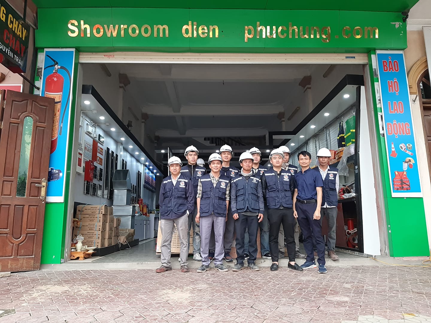 Giới thiệu Công ty TNHH THIẾT BỊ CƠ ĐIỆN PHỤC HƯNG 37. Phục Hưng 37 đơn vị  phân phối vật tư An toàn